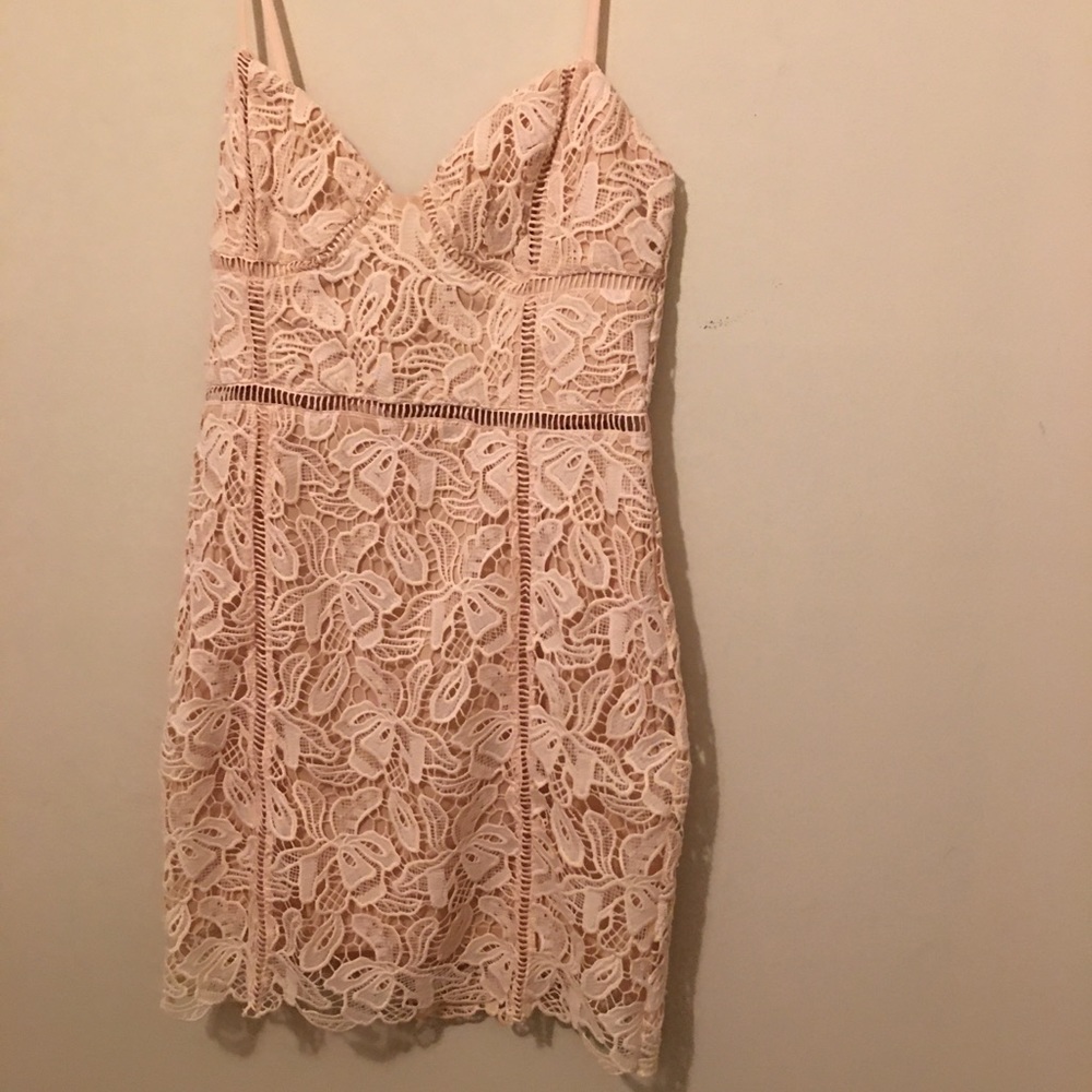 Light pink, lace dress